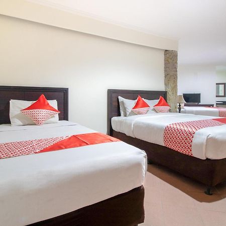 Flagship 2688 Guntur Hotel دنباسار المظهر الخارجي الصورة