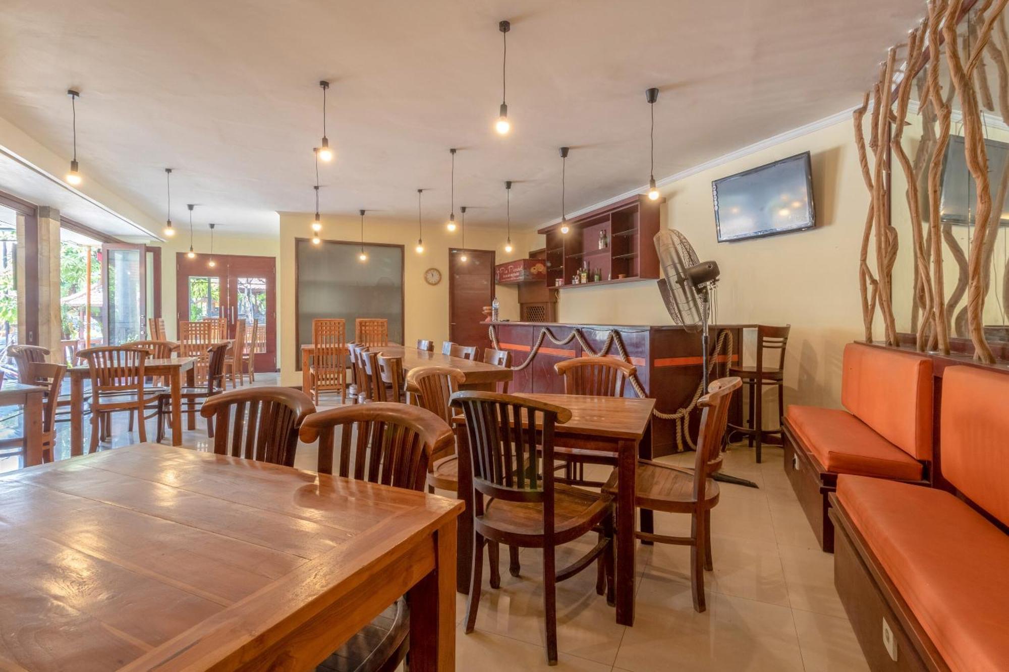 Flagship 2688 Guntur Hotel دنباسار المظهر الخارجي الصورة