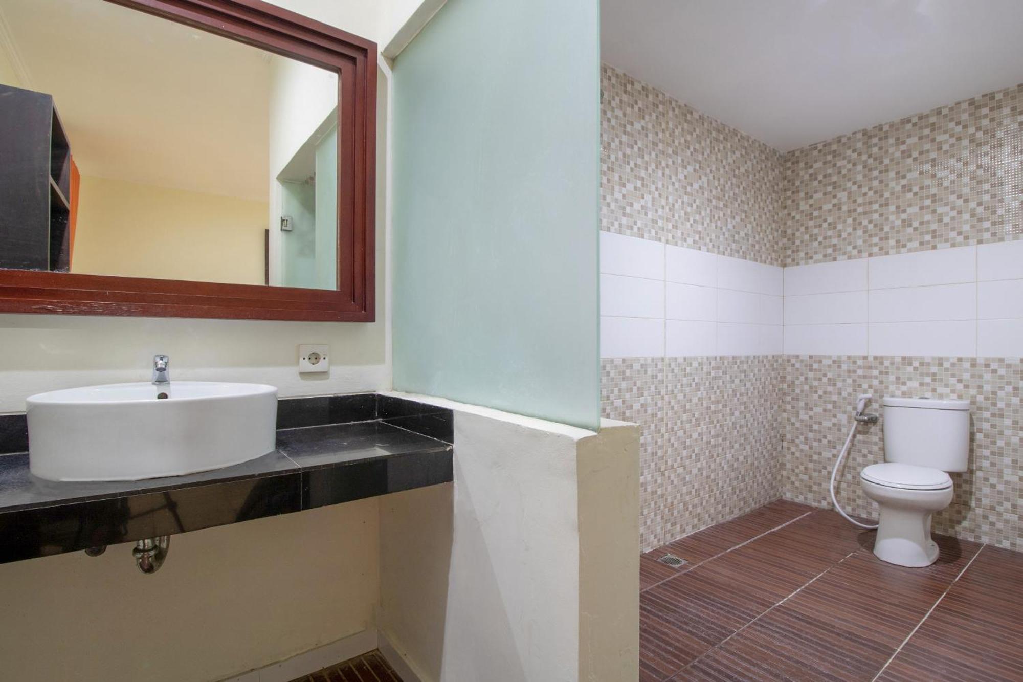 Flagship 2688 Guntur Hotel دنباسار المظهر الخارجي الصورة