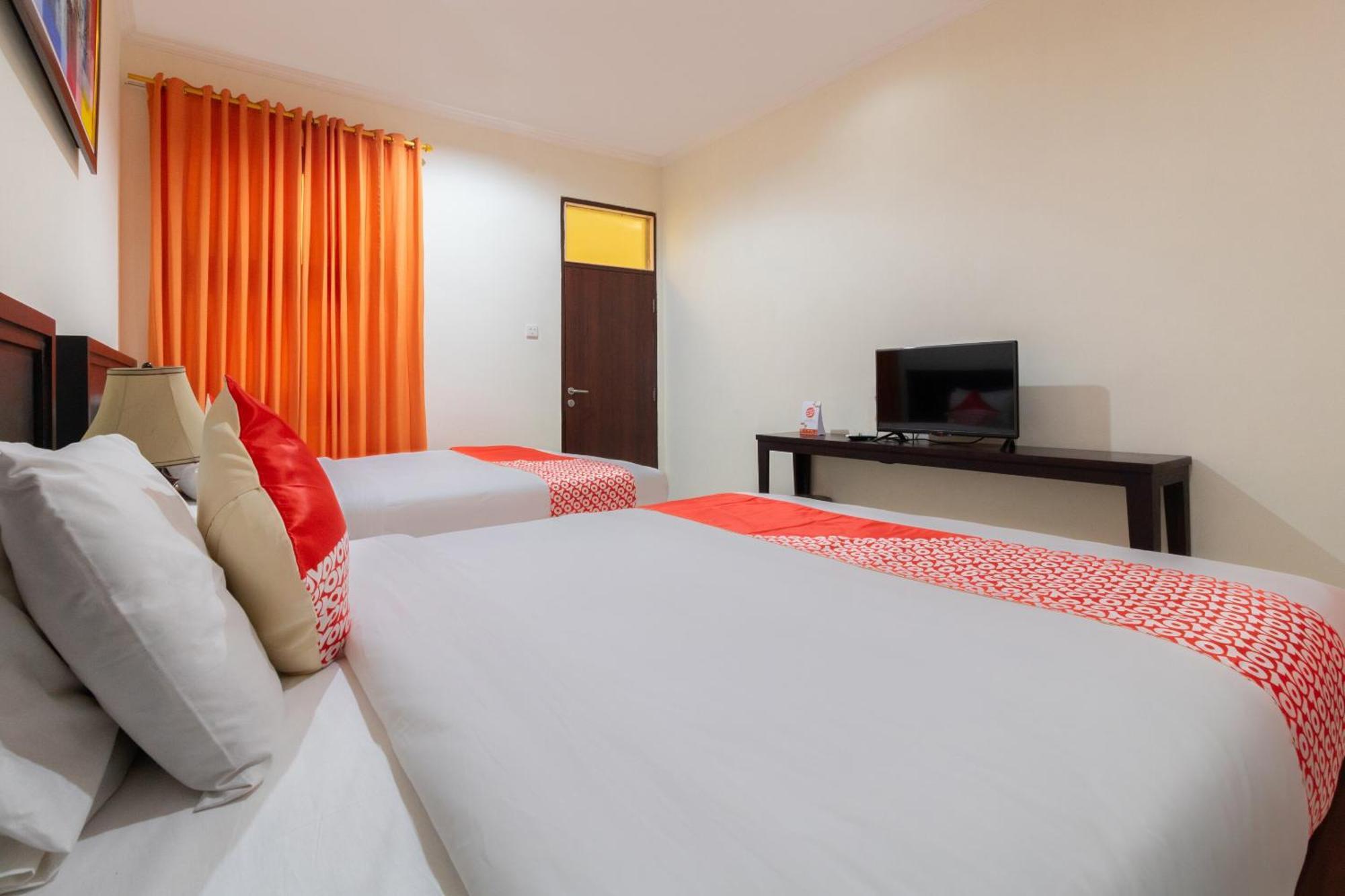 Flagship 2688 Guntur Hotel دنباسار المظهر الخارجي الصورة